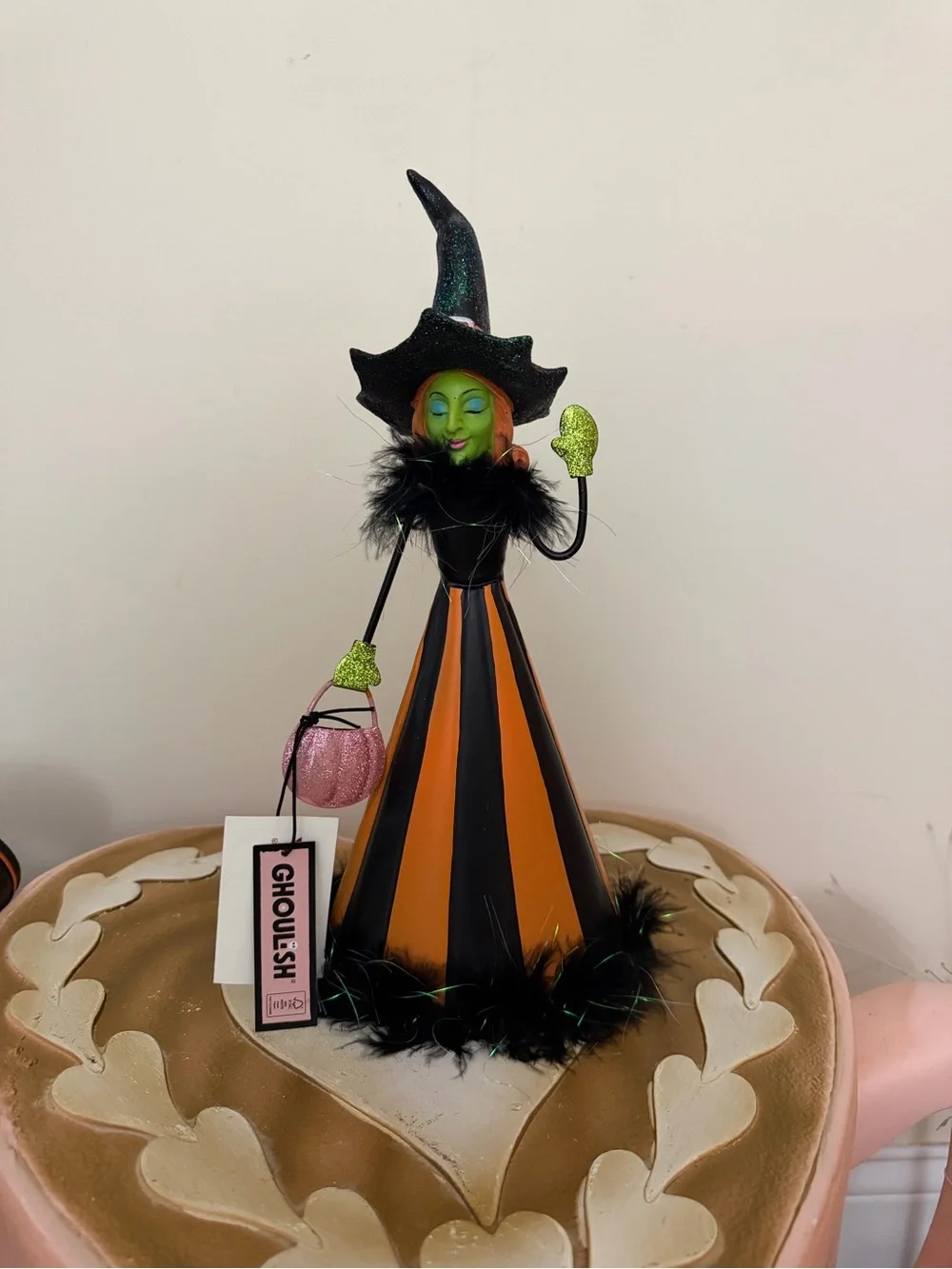 Ghoulish Halloween Green Face Metal Witch with Pink Pumpkin
